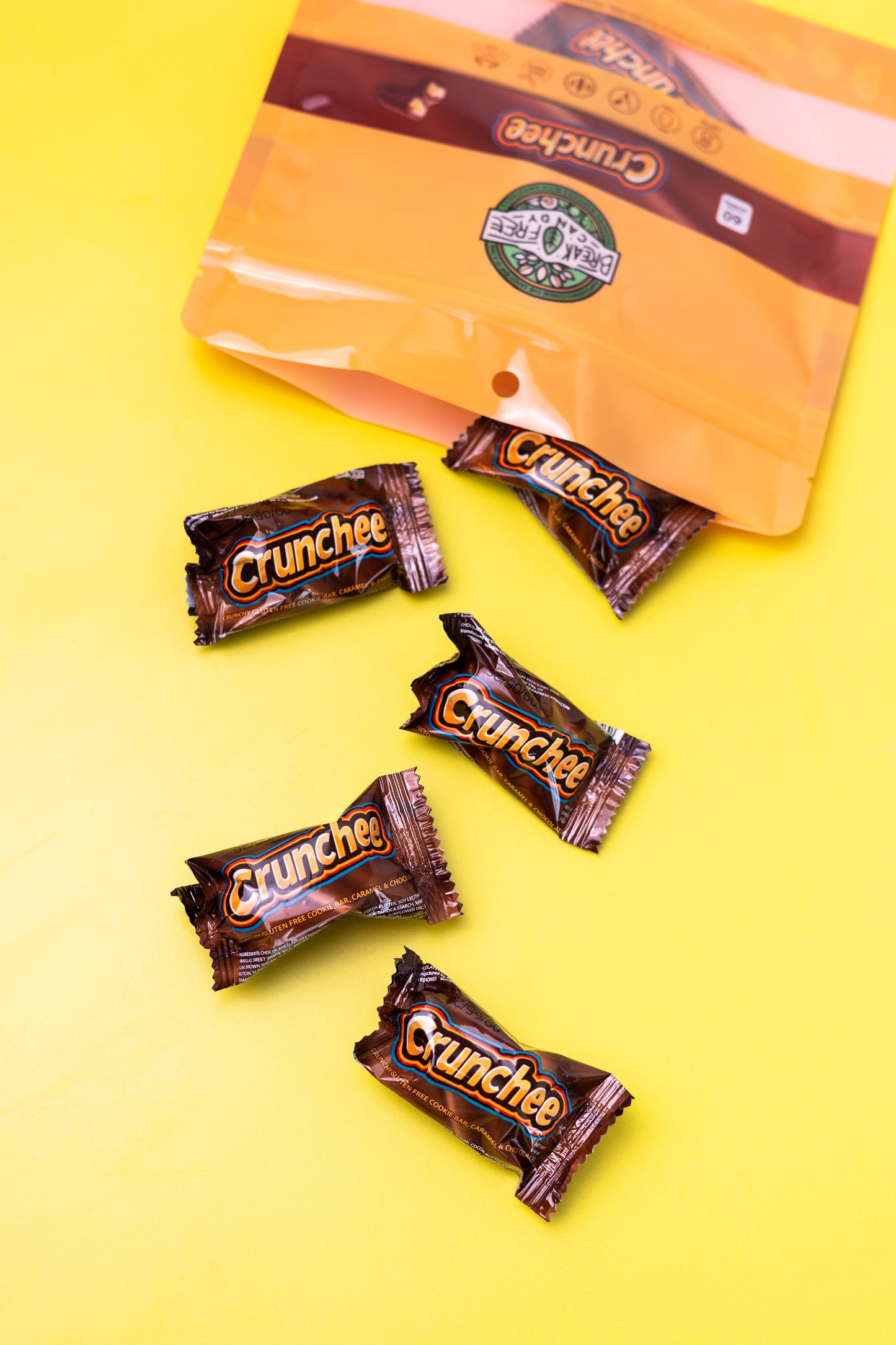 VegNews Mini Vegan Candy Bar Deal (2 Jumbo Bags for $28.98 + FREE Shipping—use code VEGNEWS)